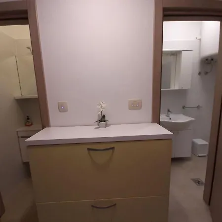 Apartmani Ivan I Ruza Lopar Exterior photo